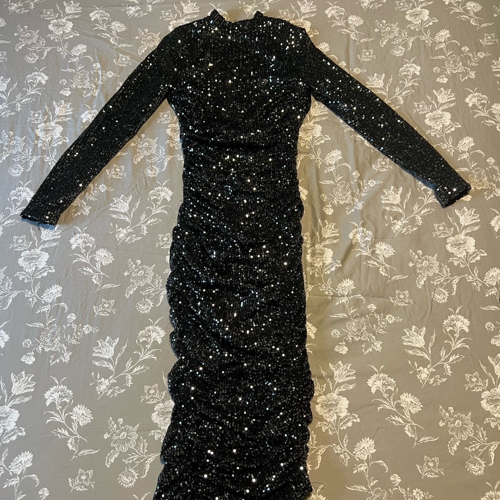 Elegant Black Sequin Dress